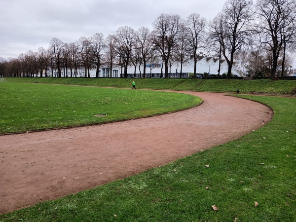 Poller Wiesen Laufbahn