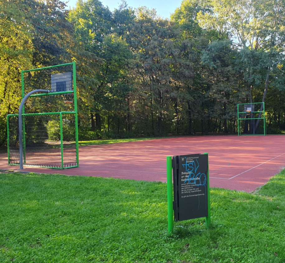 Fußball- und Basketballplatz Keilberthstraße